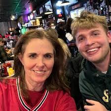 Andrew Teer's Instagram, Twitter & Facebook