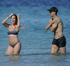 La mujer de cristiano ronaldo copa las portadas de la prensa de manera constante. 16 Georgina Rodriguez Hot Ideas In 2021 Ø¹Ø§Ø±Ø¶Ø© ØªØ¯Ø®ÙŠÙ† Ø³ÙŠÙ†Ù…Ø§