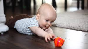 Das Greifen Beim Baby Fordern Fur Einen Sicheren Griff Beim Kleinkind