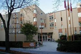 Das don bosco haus bietet mit 9 seminarräumen, 49 zimmern sowie diversen gruppenräumen ideale bedingungen für kongresse. Don Bosco Haus Zentrum Fur Jugend Und Erwachsenenbildung Rolling Pin