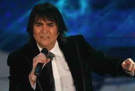 Renato rascel e la moglie. Sapete Chi E L Ex Fidanzata Di Renato Zero Ecco La Nota Conduttrice Foto Solonotizie24