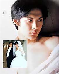 TravelHolic 旅行成瘾- 快看看你的手，這兩條線彎曲向上還是直線？看你老板命還是打工命| Facebook