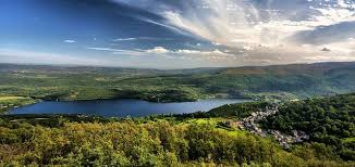 Zamora Los Paisajes Sobre El Lago Sanabria Es Realmente Hermoso Paisajes Viajes Maravillas Del Mundo