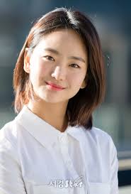 오늘 (18일) 찻방송 되는 jtbc 월화드라마 '선배, 그 립스틱 바르지 마요'는 나도 모르게 시작된 하나의 로맨스를 담는 드라마로 배우 원진아와 로운이 극중 화장품 브랜드 '끌라르' 마케팅팀의. ì›ì§„ì•„ ì²«ì‚¬ëž' ë¶„ìœ„ê¸° ì¸í„°ë·° í¬í† 