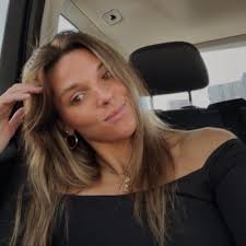 Anna Sciuto's Instagram, Twitter & Facebook