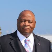 Ike Johnson's Instagram, Twitter & Facebook