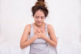 Chest Pain When Breathing When To Call 911 Causes And Treatment