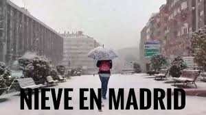 Madrid convertida en una auténtica estación de esquí, donde practicar las más variadas modalidades de los deportes de invierno. Nieve En Madrid Febrero De 2018 Youtube