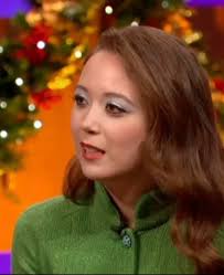 “it sounded like drunk icelandic” 😂 @laufey #laufey #thegrahamnortonshow