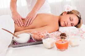 Massage zuhause ihr rücken ist verspannt? Kurs Wellness Massage Fur Zuhause Europaische Heilerschule