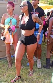 Blac Chyna Amber Rose Pin On Gggggggggg