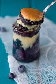 Christelle Is Flabbergasting Blog De Recettes De Cuisine Bonnes Adresses A Montreal Pouding Aux Bleu Recettes De Cuisine Pouding Aux Bleuets Dessert Simple