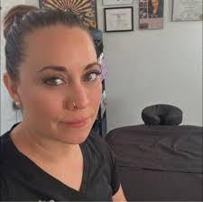 Who are good deep tissue massage therapists in Las Vegas for athletic  builds?