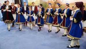 Fiecare dintre acestea a avut prezenţe originale care demonstrează specificul, tradiţiile şi obiceiurile locale. Programul Festivalului InternaÈ›ional Al Viei È™i Vinului Bachus Care Are Loc Intre 4 7 Octombrie La FocÈ™ani Gonext