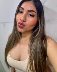 Carolina Luna's Instagram, Twitter & Facebook