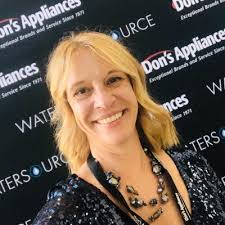 Chelsea Rummel's Instagram, Twitter & Facebook