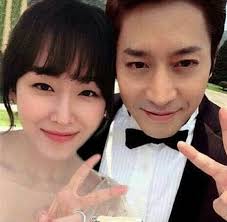 Before debuting as an actress, she debuted as the main. Official The Next Door Couple Park Do Kyung Oh Hae Young Eric Mun Jeong Hyuk Seo Hyun Jin Page 192 Shippers Paradise Soompi Forums