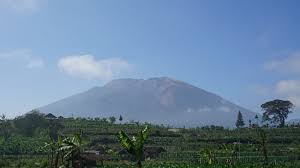 Tiket masuk dan parkir kendaraan pendakian gunung andong. Pendakian Gunung Andong 1726 Mdpl Via Sawit