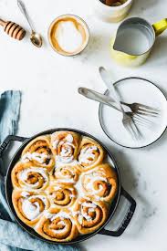 Kanelbullar Schwedische Zimtschnecken Mit Pumpkin Spice Eat This Foodblog Vegane Rezepte Stories Rezept Schwedische Zimtschnecken Rezepte Mit Hefeteig Zimtschnecken