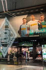 M ostly known and respected for its attacking philosophy, borussia mönchengladbach is one of the most popular clubs in german football. Borussia Monchengladbach Shop