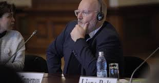 frɑnˈsɪskʏs kɔrˈneːlɪs xeːˈrɑrdʏs frɑns ˈtɪmərˌmɑns; Video Frans Timmermans Despre Romani In 2017