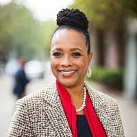 Gena Wright's Instagram, Twitter & Facebook