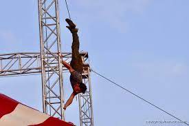 Barnum, entered the circus business in 1841 when he purchased scudder's american museum and renamed it barnum's american museum. Miguel Kaiser Aus Dem Circus Barnum Meine Circus Welt Facebook