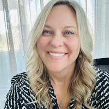 Today I celebrate graduating from the Class of 2022 Leading the Regions  Way: Elevate Team Performance.