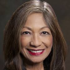 Evelyn Olson Lamden (@elamden)