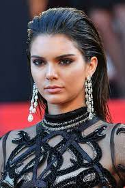 Black Women S Hairstyle Guide Latest Fashion Beauty Trends Kendall Jenner Hair Slick Hairstyles Women Wet Look Hair