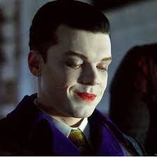 Jeremiah Smiles Like Naughty Cat Gotham Gotham Villains Gotham Tv Gotham Tv Series