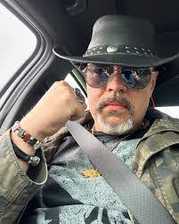 Ronda Glenn's Instagram, Twitter & Facebook