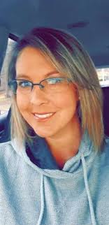 Jennifier L. Hampton of Stonefort