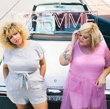 This decision changed her life financially and otherwise. Bloggers Gabi Gregg And Nicolette Mason Create Plus Sized Clothing Brand Premme News Industrie 853572