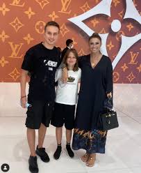 19 september 1975 · geburtsort: Galerie Foto Asteptarea A Luat Sfarsit Un Nou LaurenÅ£iu Reghecampf A Fost Legitimat In Fotbal