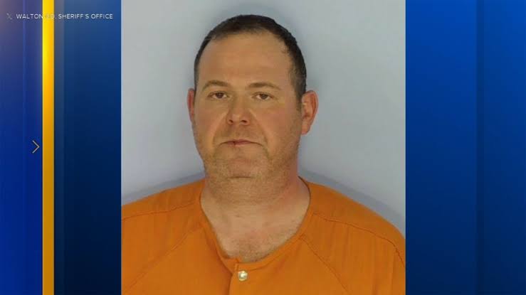 Florida doctor faces manslaughter charge for allegedly removing wrong organ  during surgery - ABC7 Los Angeles