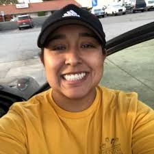 Roxanne Arredondo (@roxyyarred)