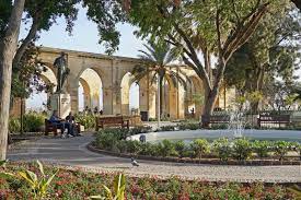 pin on la valette malte