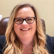 Michelle Pickett's Instagram, Twitter & Facebook