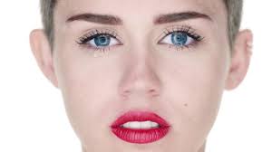 Buentema ayuda descargarmiley cyrus wrecking ball bachata remixdescargar canciones mp3. Miley Cyrus Wrecking Ball Director S Cut Youtube