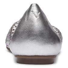 Vionic Robyn Women S Comfort Flat Free Shipping Returns