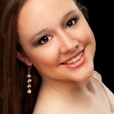 Danielle Elisa Cook (@DanielleCook_)