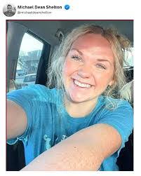 Tabitha Barr's Instagram, Twitter & Facebook