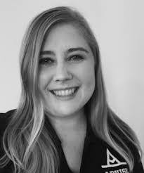 Gwen Bagley's Instagram, Twitter & Facebook