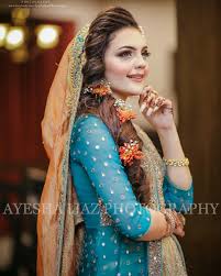Pin By Nayab Musa On Wedding Inspirations Wedding Dresses Uk Bridal Mehndi Dresses Pakistani Bridal Dresses