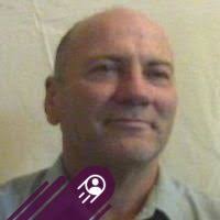 Hi everyone I'm having trouble trying to reset the time belt light. When I  push the reset button in it gos out but comes back on, any ideas