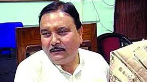 ব দ র চপ চ ল ভ র সন নত ন গ ন madan mitra funny video song. Even Bhatpara Assembly Bypoll Hit By Violence