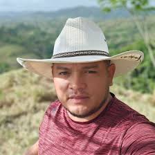 Allan Corrales (@allan.corrales.779) • Facebook