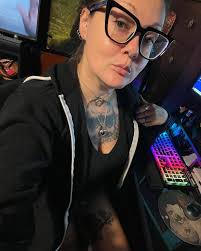 Affordable frames for sale by customer ambassador