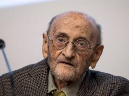 Álvaro Pombo gana el Premio Cervantes 2024 por crear un mundo literario  "que conmueve"